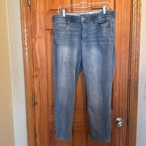 Democracy Ab Solution Capri skinny jeans Size 14